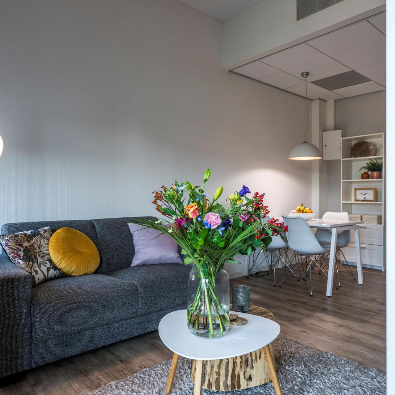 Joinn! City Lofts Houten Utrecht Extérieur photo